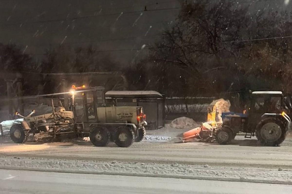 Более 13 тысяч кубометров снега вывезли коммунальщики в Уфе