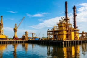 Конец отсрочки: США закручивают гайки против нефти РФ и Ирана