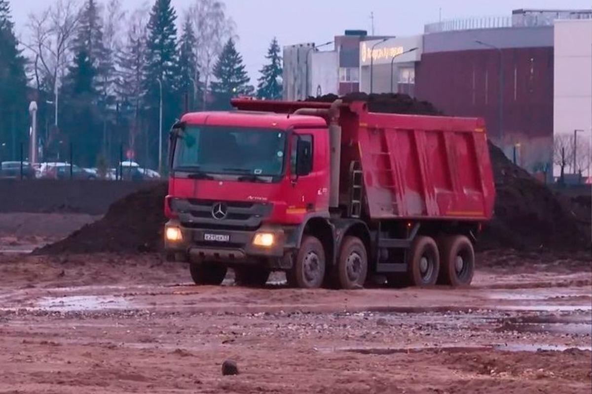 Строительство набережной в Великом Новгороде близится к завершению