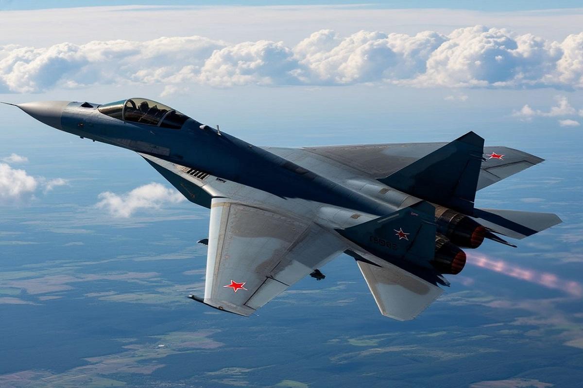 Удар по ОПК: Индия дала окончательный отказ по Су-57, выбрав свой путь в небе