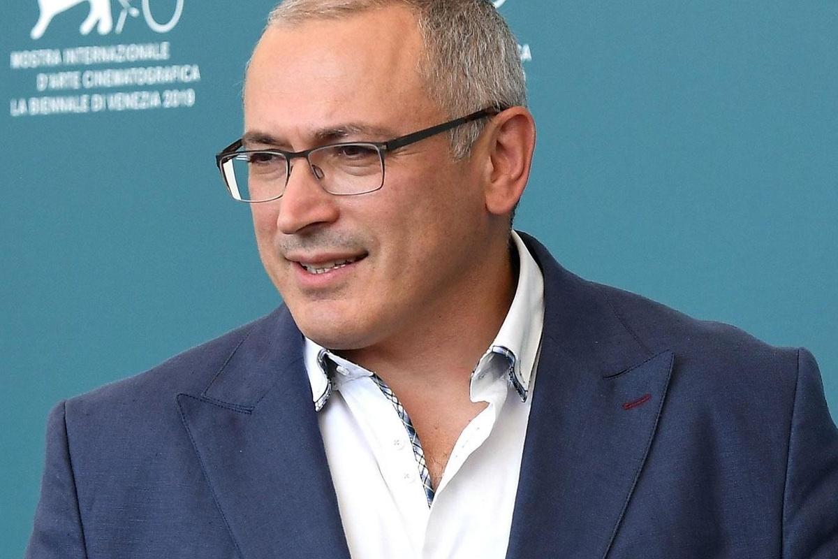Белковский остался без грантов NGEF: конфликт Ходорковского и ФБК
