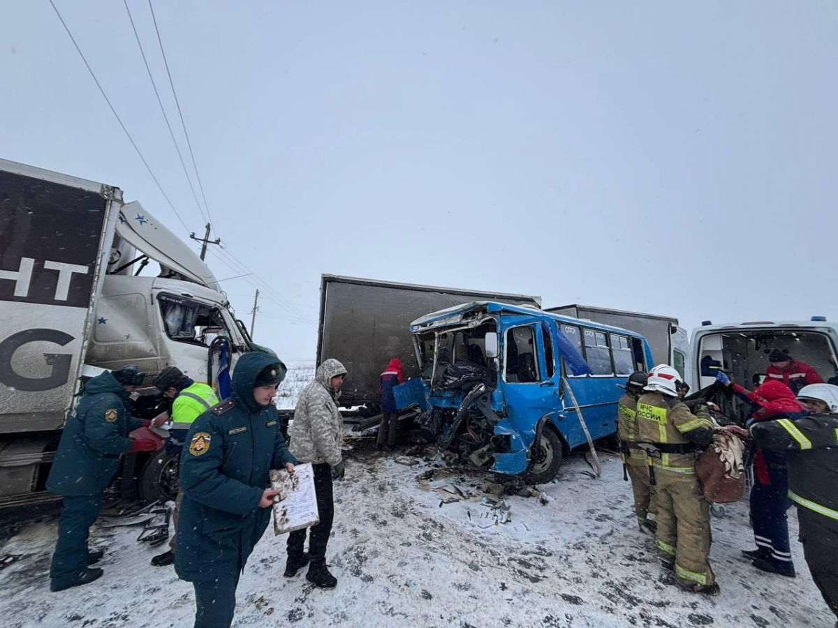 Названы предварительные причины ДТП на трассе Тюмень — Омск, где погибли шесть человек