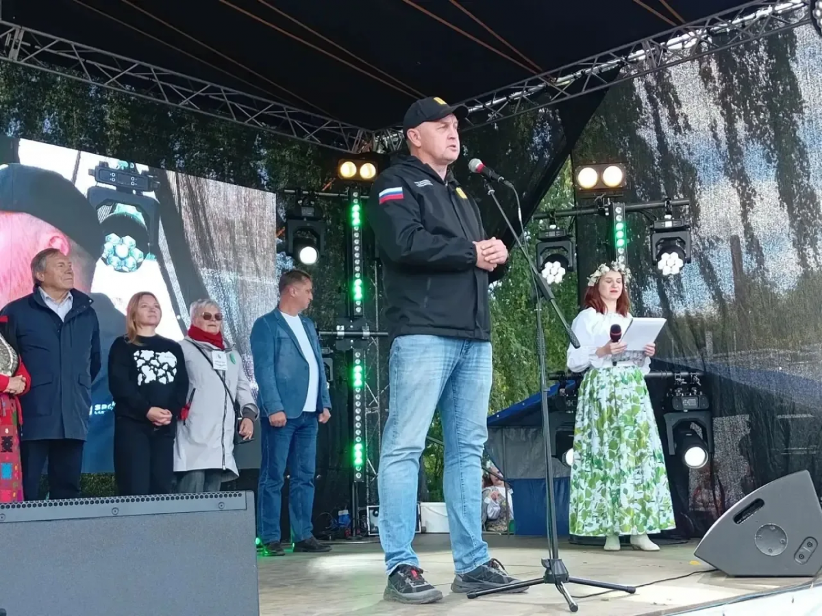 Спикер Заксобрания Кировской области Роман Береснев: Фестиваль «Истобенский огурец» в Оричевском районе уже в 30-й раз собрал гостей