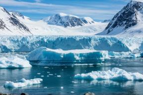 Спать вечно: ученые нашли точку невозврата, после которой Гренландия уйдет под воду