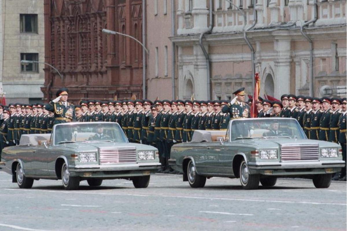 From ZIS to Aurus: remember all Victory parade convertibles