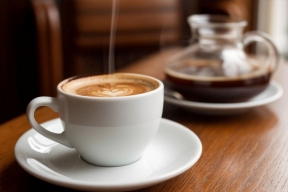 Кардиолог назвал 3 ночные привычки, которые потихоньку разрушают сердце — проверьте себя перед сном