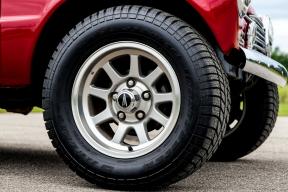 «Экономия есть, но ценой безопасности»: эксперт о выборе шин