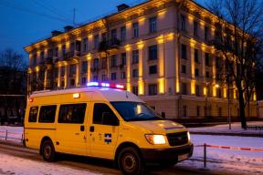 В Тюмени взрывом газового баллона в машине убило человека