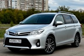 Не просто «японец», а вызов: в Россию привезли Toyota Corolla Fielder — конкурента Lada Largus по цене ₽1,65 млн