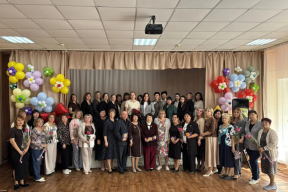 «Ваша работа — фундамент, на котором строится судьба детей»: Депутат Думы Астраханской области Валентина Антипова поздравила педагогов Яксатовской школы с Днем учителя