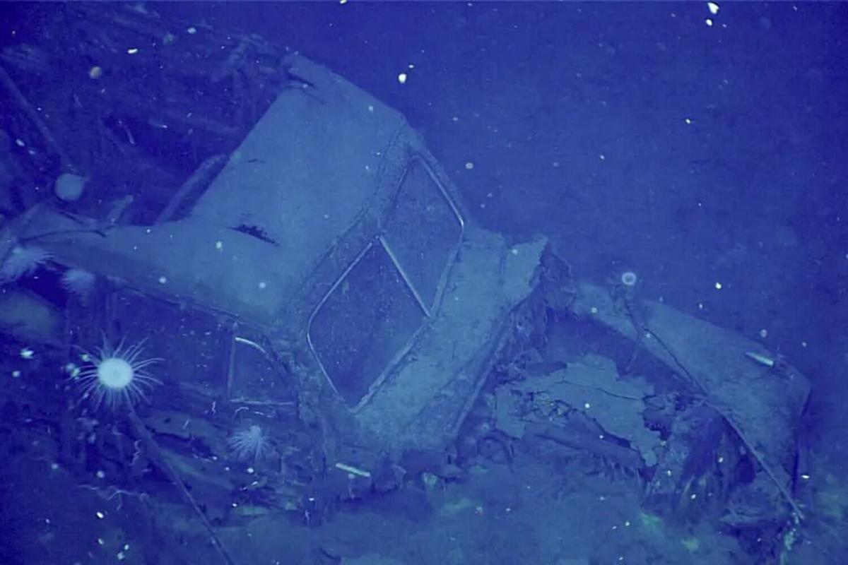 Военный автомобиль обнаружили на палубе затонувшего в 1942 году корабля