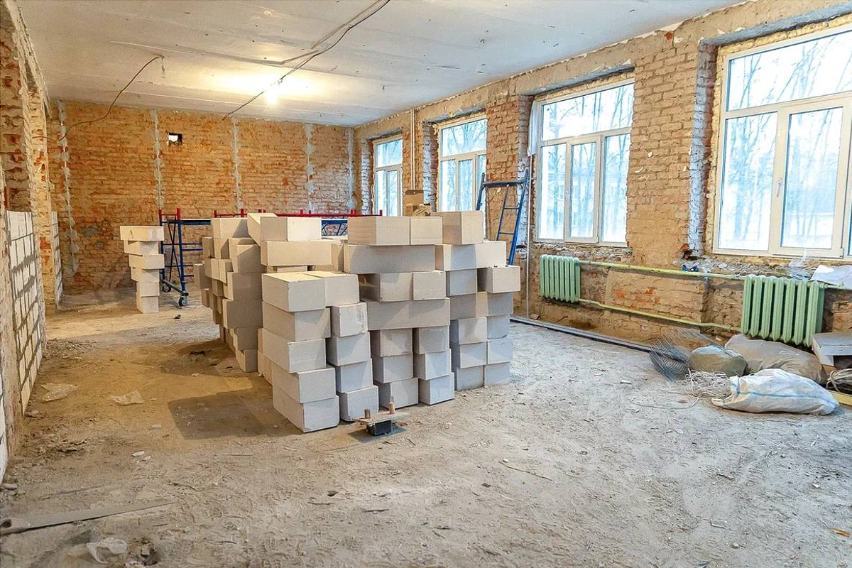 Подрядчик может сорвать срок капремонта парапинской школы в Мордовии