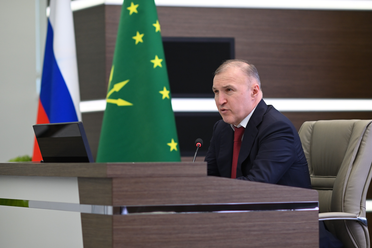 Глава Адыгеи Мурат Кумпилов: Создана возможность для подключения к газу более 1000 домовладений в СНТ и ДНТ около хутора Гавердовского