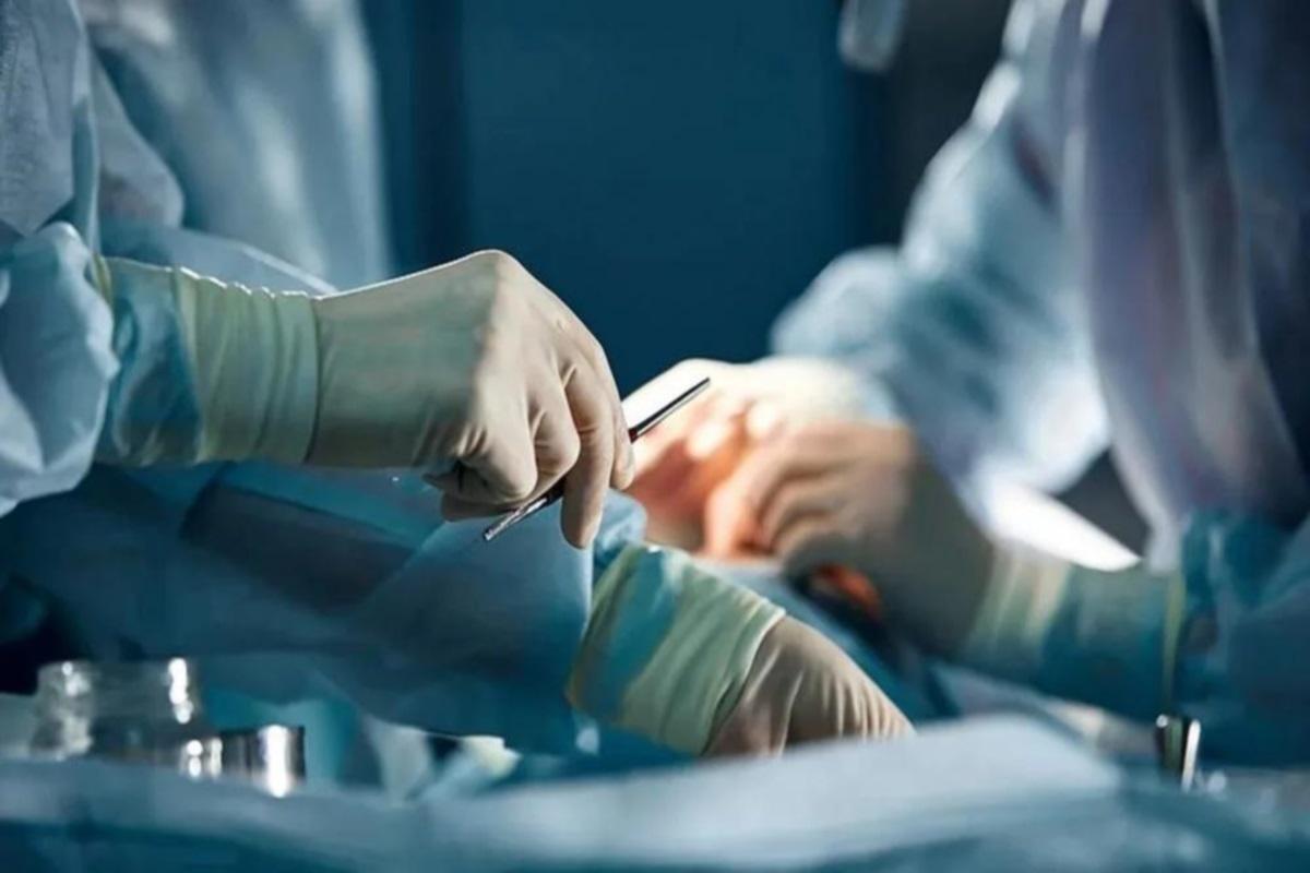 В Москве провели уникальную операцию по эндопротезированию трехстворчатого сердечного клапана