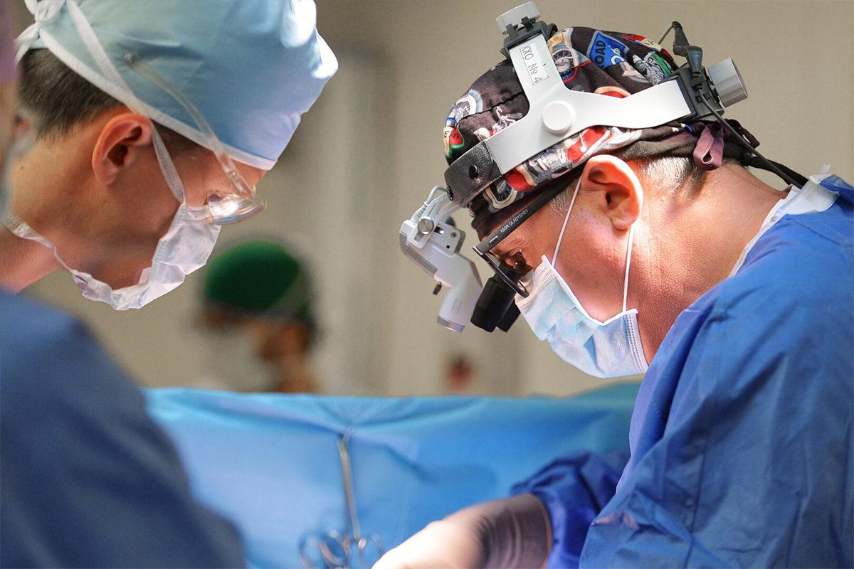 В Китае мужчине вживили «чип трезвости»