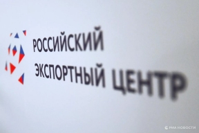 Каспийское стекло и горные платья: Дагестан показал в Москве, чем удивит зарубежных покупателей