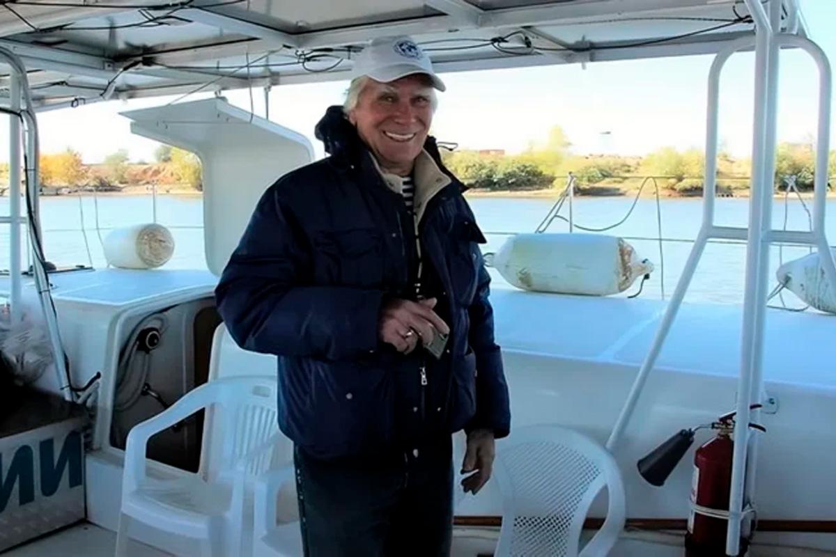 Пропавший астраханский ученый найден живым спустя 5 дней на острове Укатный