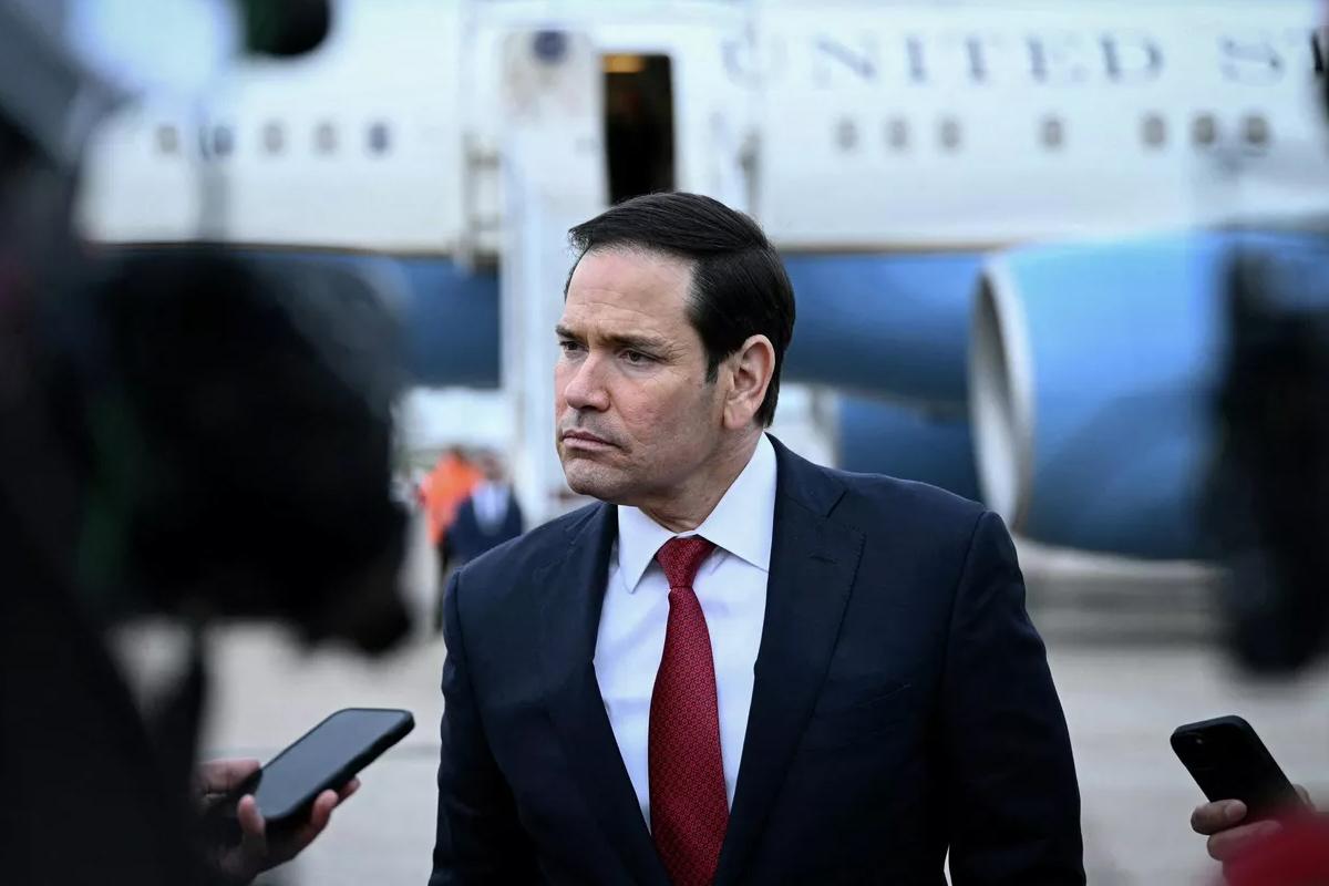 «Мы уступим вам место»: глава евродипломатии получила резкую отповедь от Рубио на встрече G7