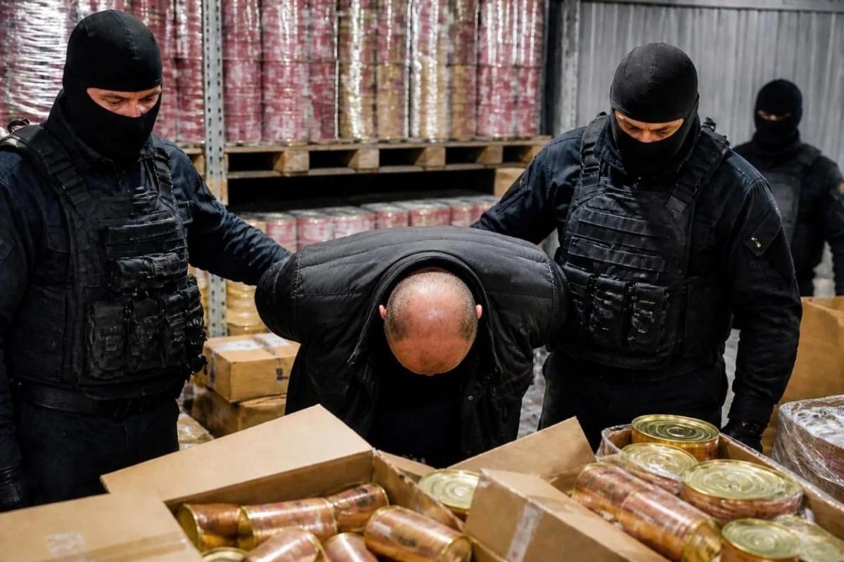 Конец эпохи безнаказанности олигархов: Генпрокуратура добралась до их жён, детей и подставных лиц