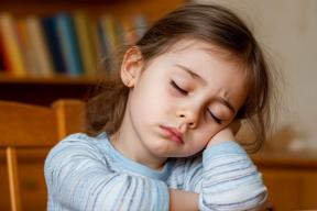 Врач назвала три главные причины усталости у детей, о которых родители даже не догадываются