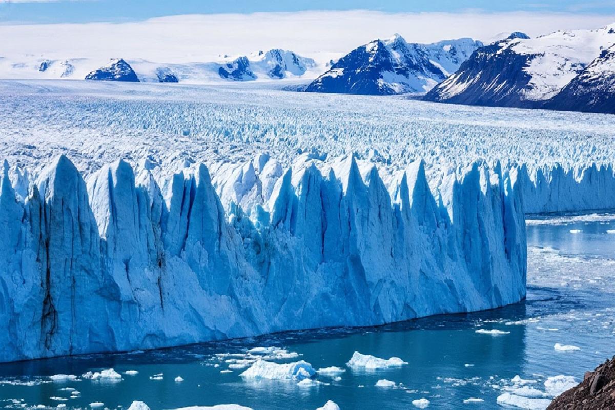 Группа ученых исследует «ледник Судного дня» Туэйтс из-за угрозы поднятия уровня моря