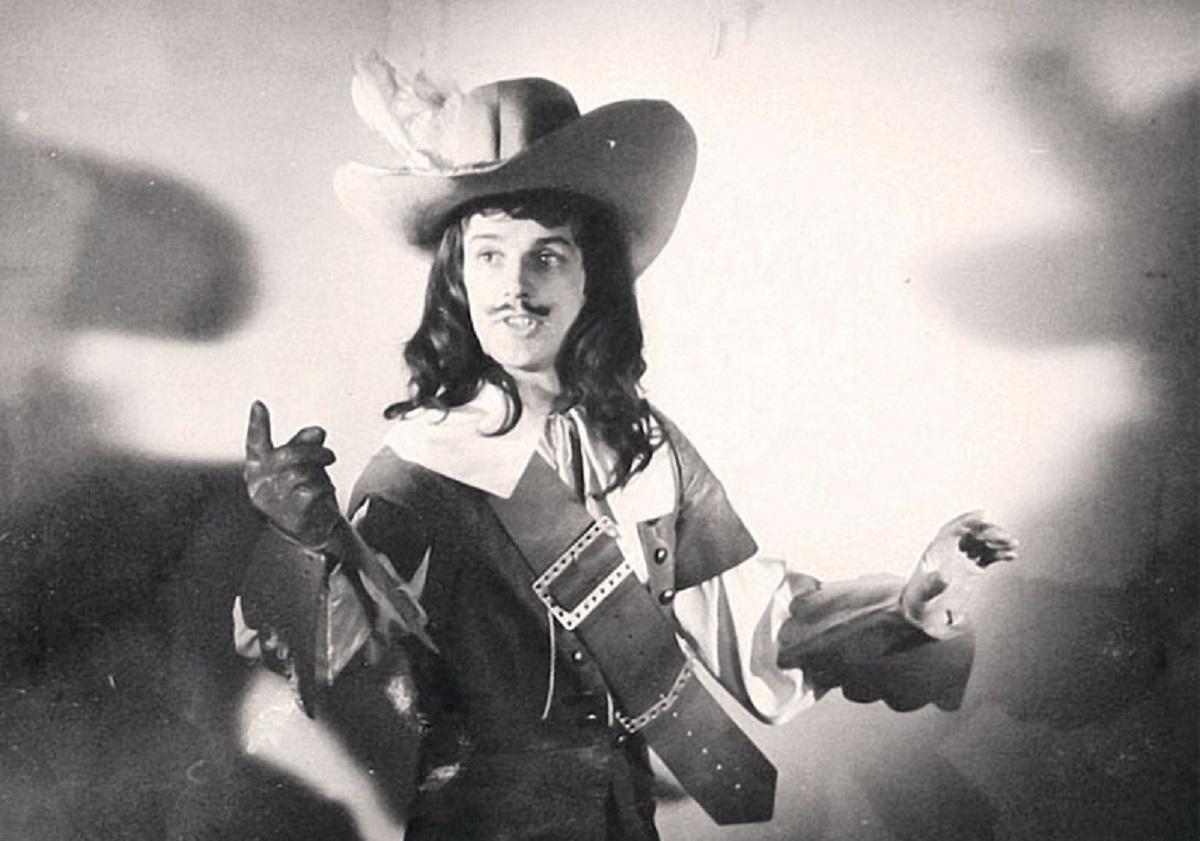 Д`Артаньян – Абдулов, Остап Бендер – Высоцкий! Как нелепо могли распределиться роли в любимых фильмах`
&else=`