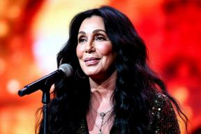 Шок в Малибу: 79-летняя Шер узнала о взрослой внучке, о которой сын молчал 15 лет