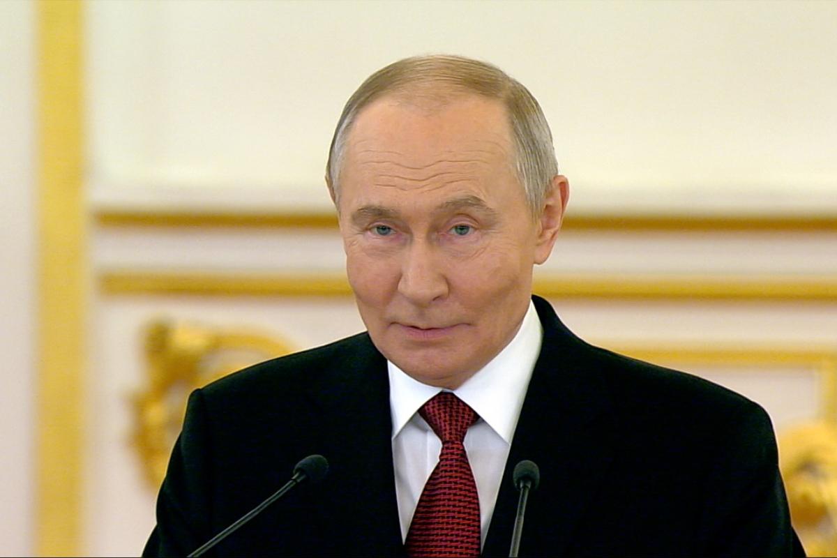 Путин озвучил план на 10 лет: слабых не жалеют. К чему готовится Россия
