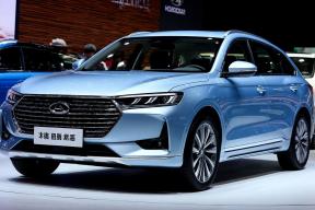 Ковалев рассказал, почему популярные в России китайские авто не нужны в самом Китае