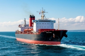 Обещания и реальность: почему Лондон не спешит захватывать российские танкеры в Ла-Манше