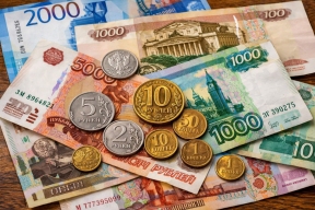 Рост на бумаге: почему пятикратное увеличение зарплат не означает рост благосостояния россиян