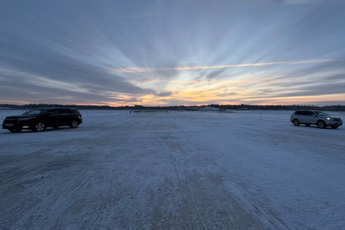 В Красноярском крае из-за таяния льда перекрыты зимние переправы
