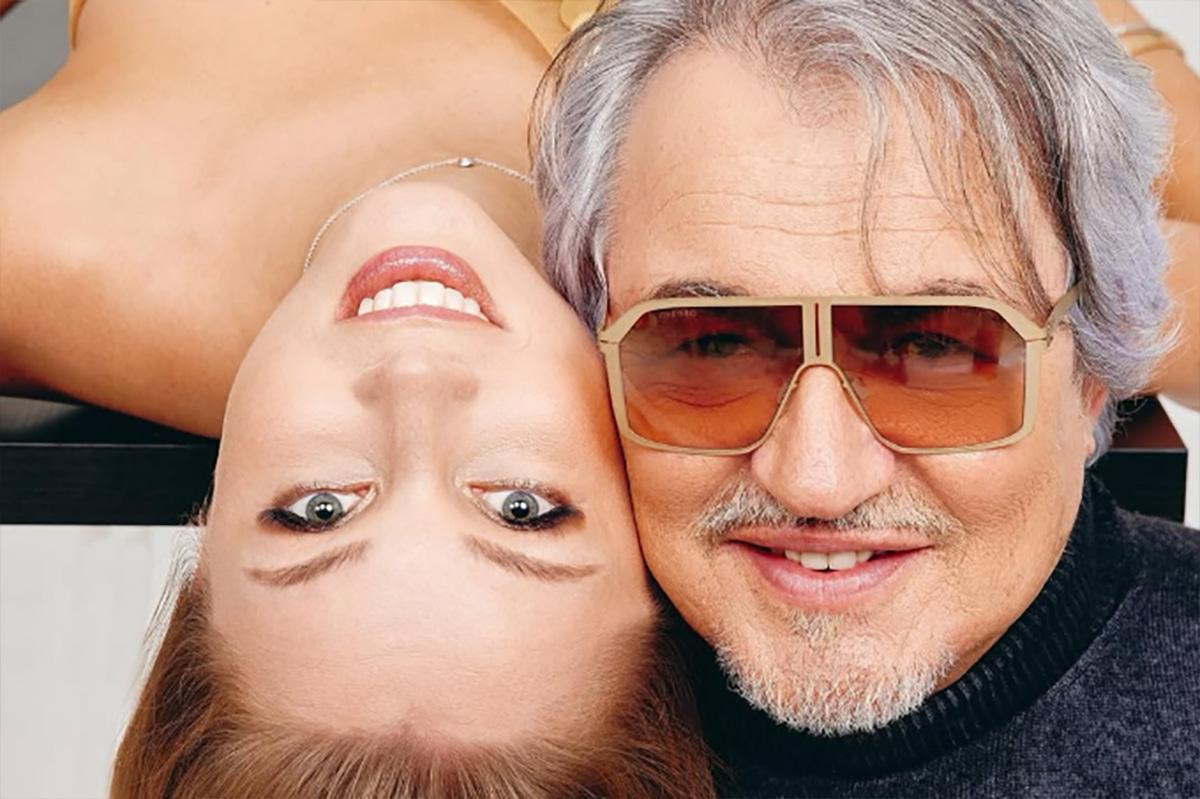 Дмитрий Дибров вышел в свет в обществе новой подруги