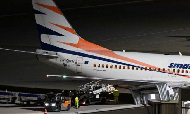 Беженцы под следствием: в Германии раскрыли схему с фальшивыми документами