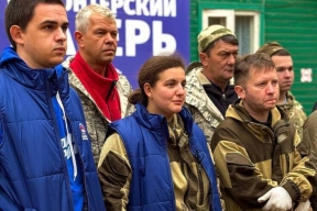 Волонтеры «Молодой Гвардии» и «Волонтерской Роты» помогают жителям Донбасса и прифронтовых регионов