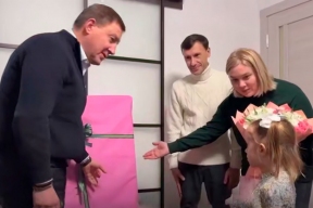 Андрей Турчак исполнил мечту семилетней Ксении из Горно-Алтайска в рамках акции «Елка желаний»