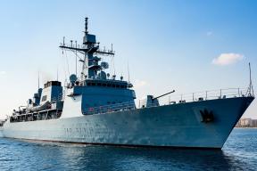 «Теневой флот» в Ла-Манше: фрегат РФ провел подсанкционные танкеры мимо британцев