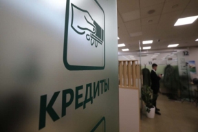 Житель Гусь-Хрустального оформлял кредиты на умершего родственника через мобильное приложение