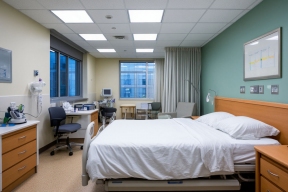 Прокуратура Новосибирской области возбудила три административных дела после выявления нарушений в Гжатской участковой больнице