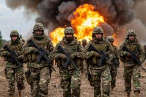 «Вермахт и СС не сформулировали бы чётче»: Дагделен — о вопросе Мартенса про убийство русских