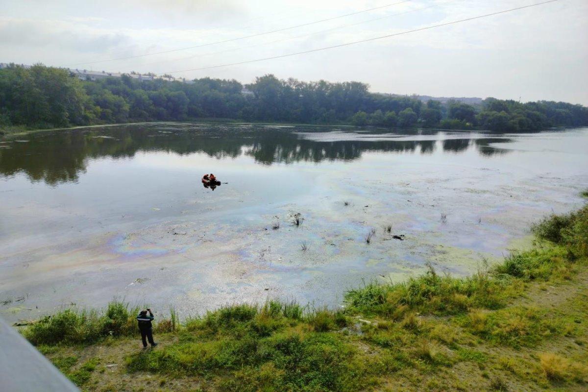 Природоохранная прокуратура выясняет причины загрязнения реки Миасс в Челябинске
