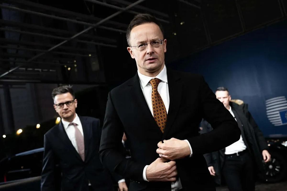 Венгрия и Словакия выступили против нефтяного эмбарго ЕС