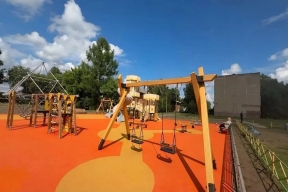 В Городском округе Коломна по программе губернатора открыли два больших детских игровых комплекса