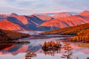 Губернатор Магаданской области Сергей Носов поручил разработать меры по сохранению уникальных природных территорий региона