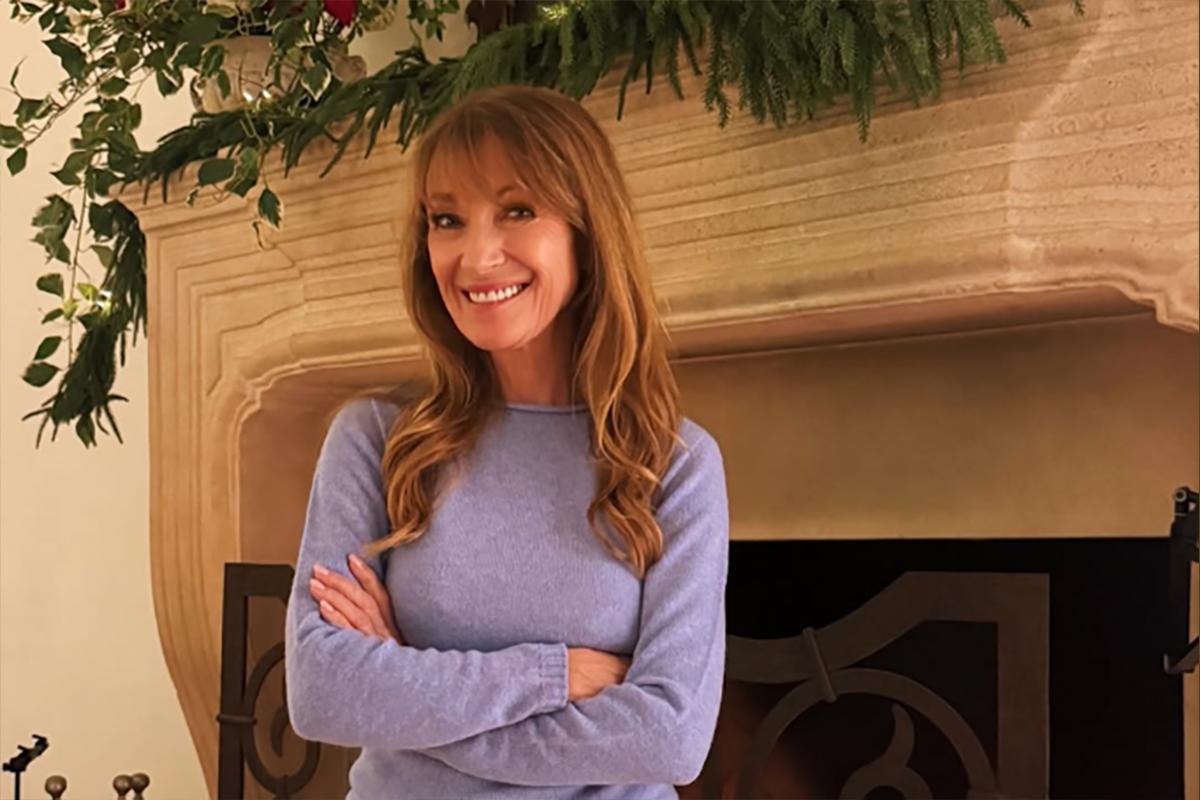 Джейн Сеймур рассказала об интимной жизни в 74 года