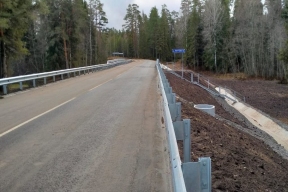 Движение по современному мосту через реку Литовка открыли на региональной трассе в Костромской области