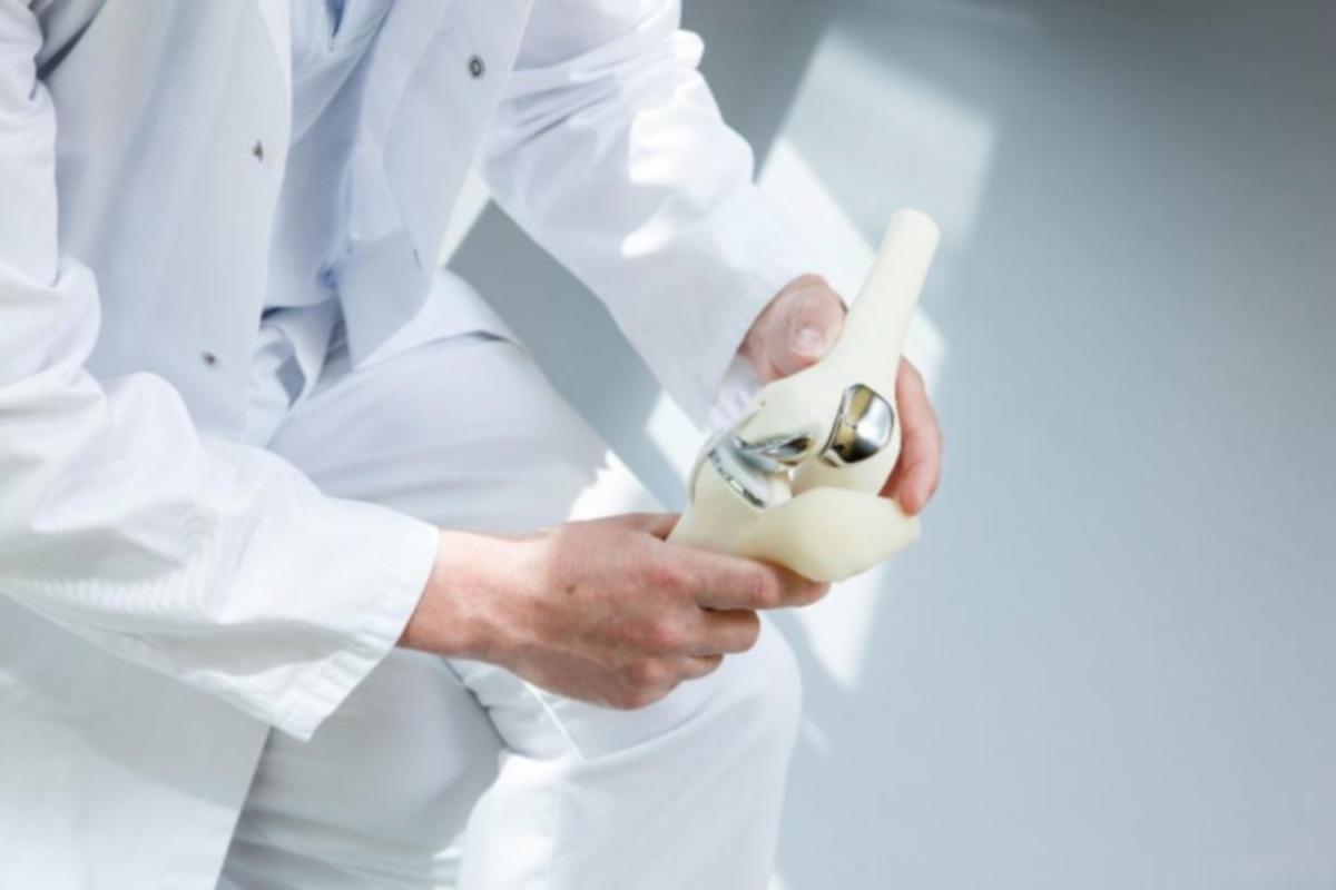 Около 3000 плановых операций по замене коленного сустава сделают хирурги Оренбуржья в текущем году