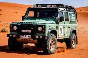 Старт продаж Defender Dakar — в январе 2027 года. Что известно о цене и тираже?