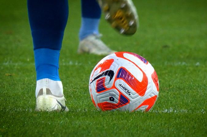 Судью Кукуяна разорвали за пенальти: ЭСК признала ошибку, которая могла стоить «Динамо» Кубка