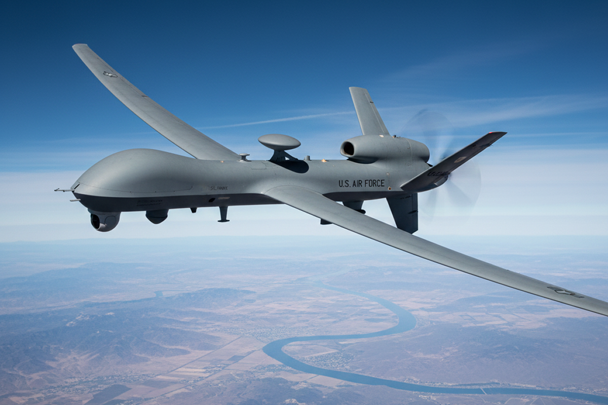 Американский разведывательный дрон MQ-4C Triton патрулирует Карибское море после захвата Мадуро